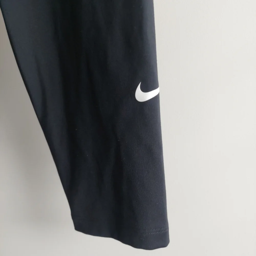 Nike Running Matching Set Longsleeve Shirt L & Yoga Leggings XL ATHLEISURE